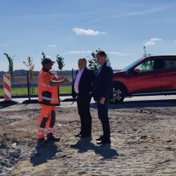 Trwają prace nad rozbudową drogi „Książ Mały – Strefa”